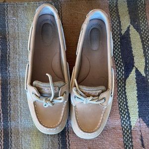 Sperry boat shoes (women’s)